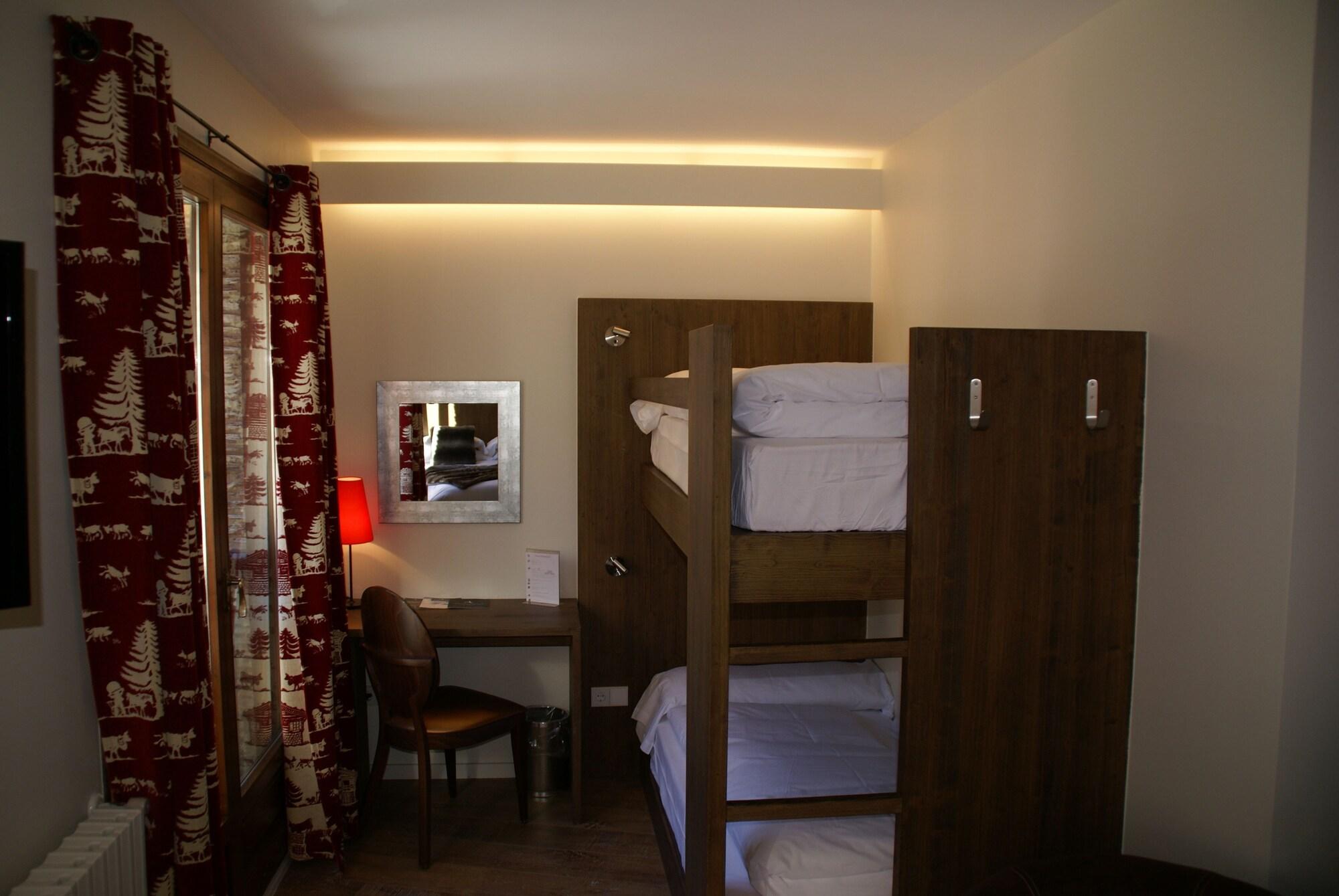 Hotel L'Ermita B&B Канилло Экстерьер фото