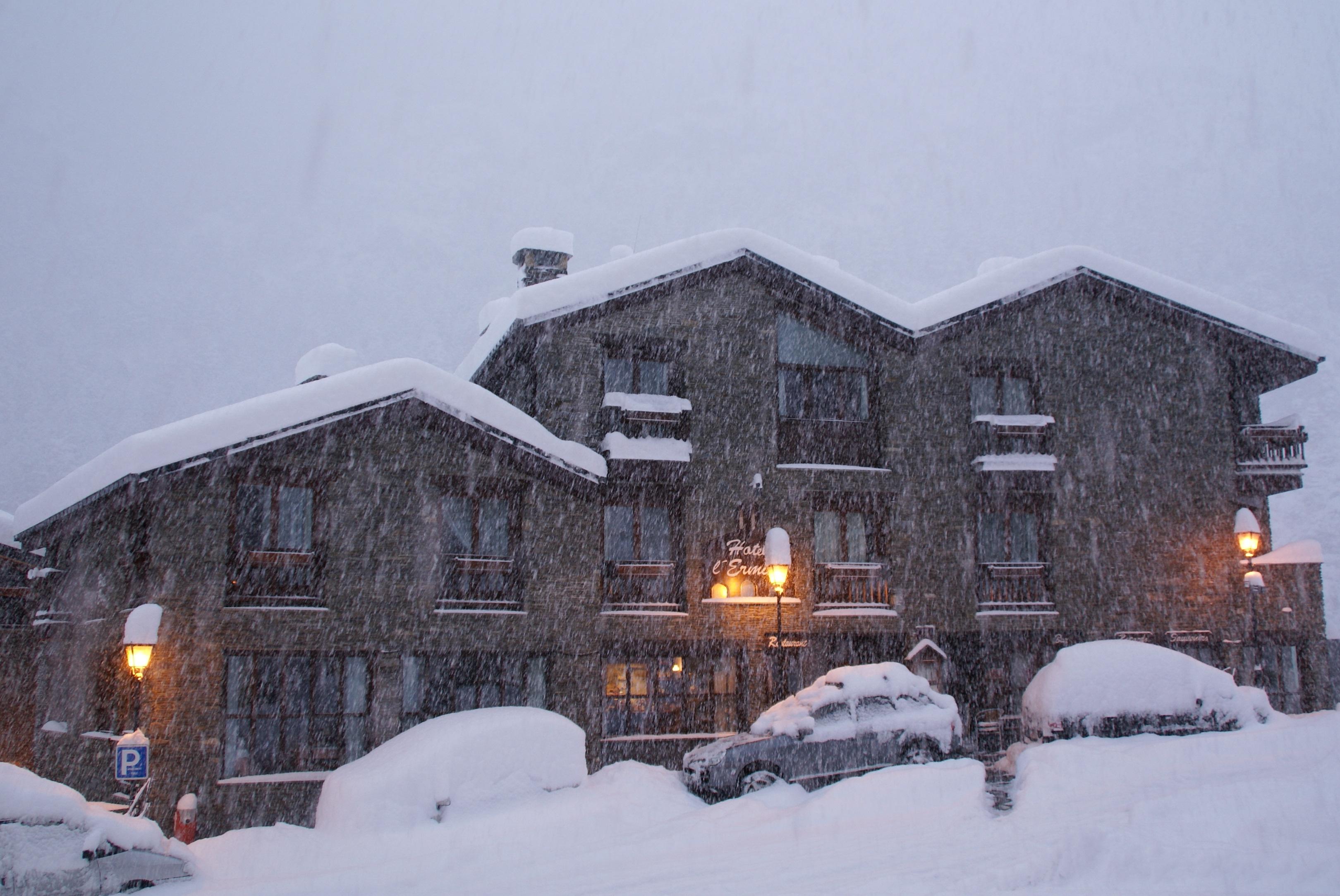 Hotel L'Ermita B&B Канилло Экстерьер фото