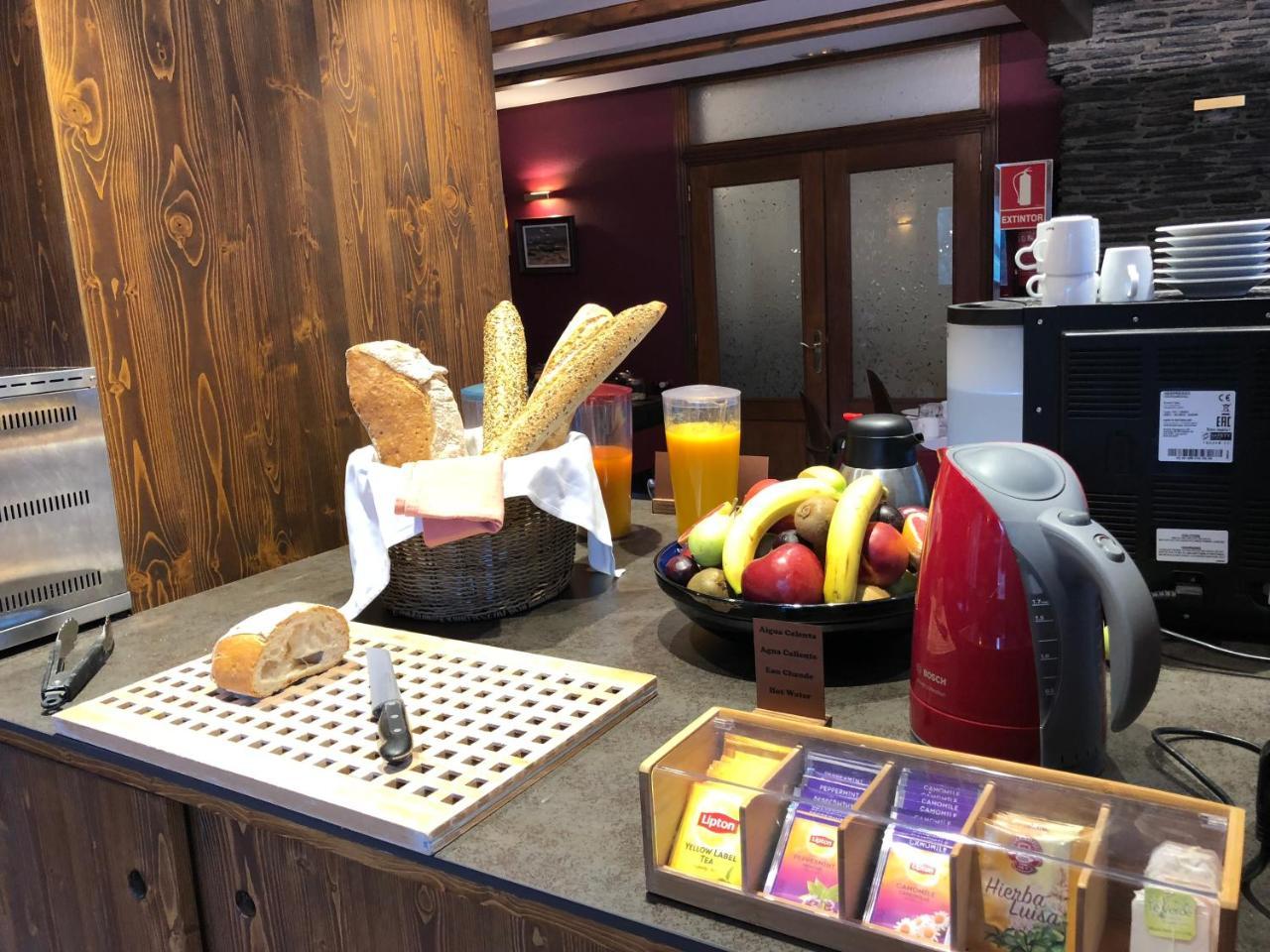 Hotel L'Ermita B&B Канилло Экстерьер фото