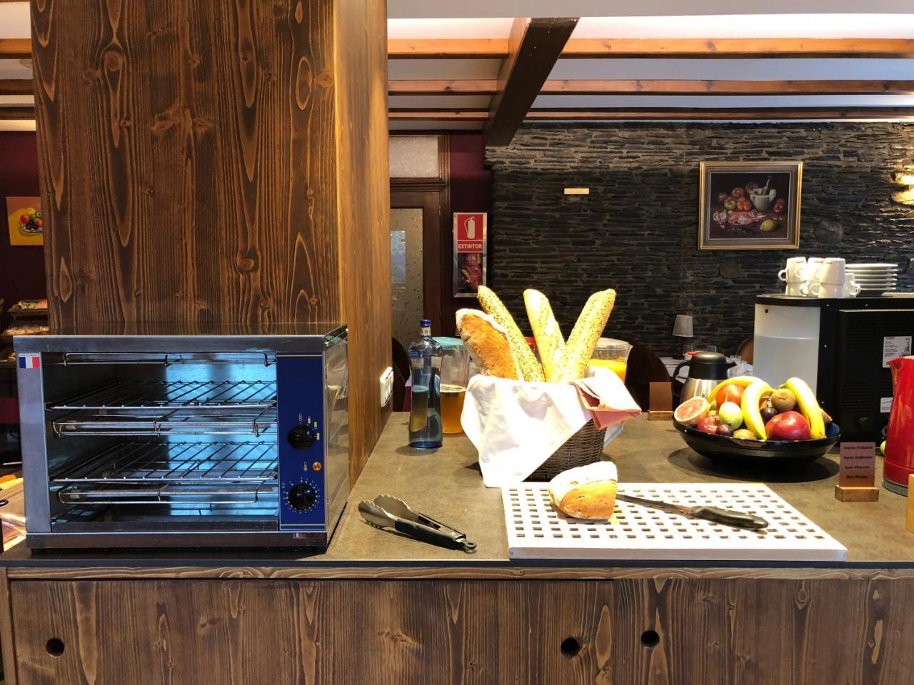 Hotel L'Ermita B&B Канилло Экстерьер фото